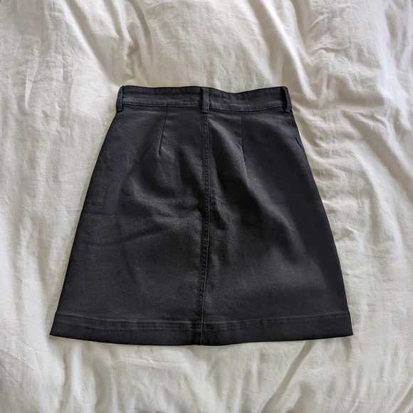 Everlane Cotton Twill Patch Pocket Skirt - Picture 2 of 4